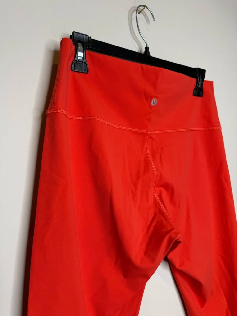 Lululemon Capri Leggings. bright Orange